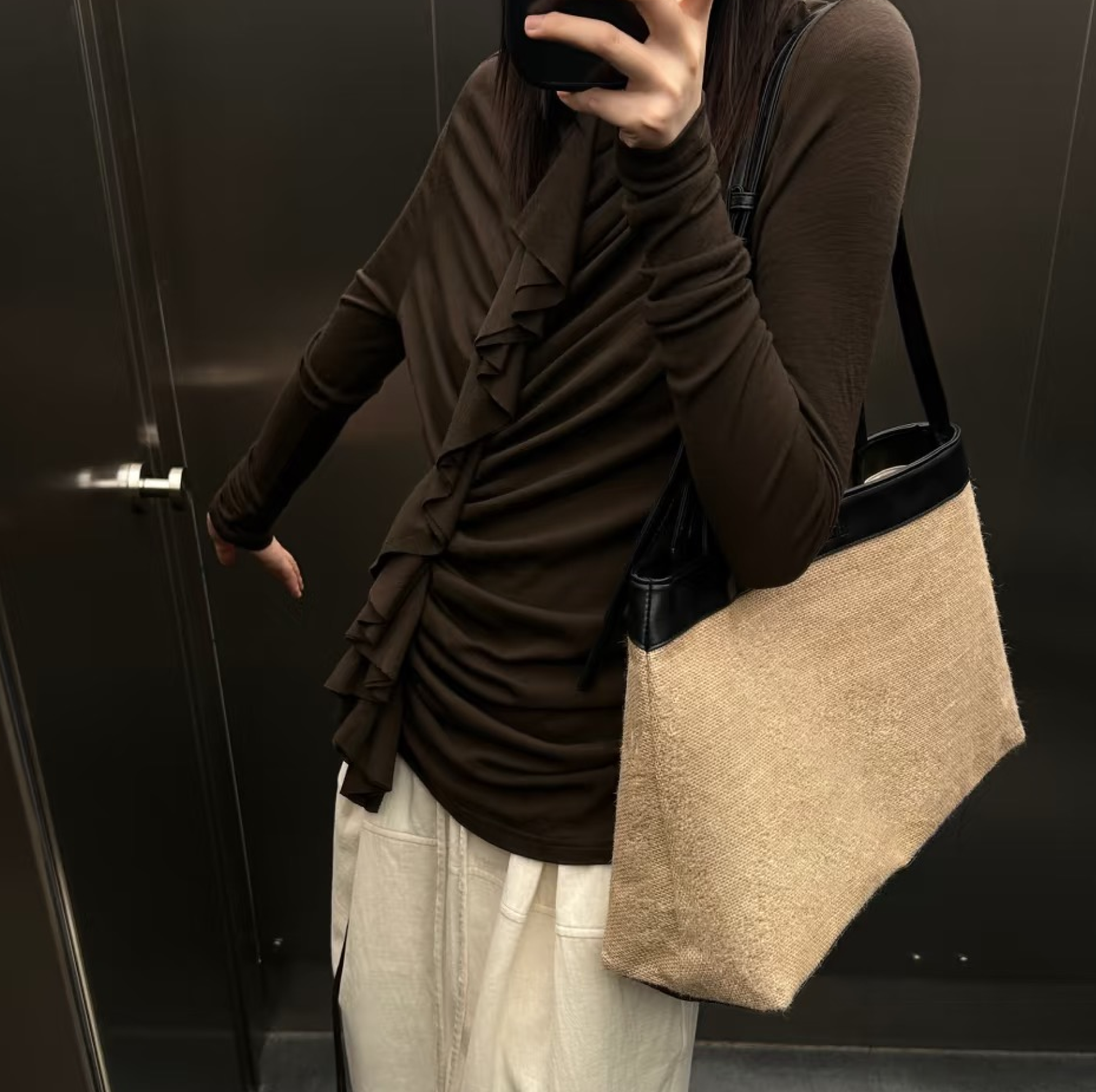 Less is More | Mirror the Moment