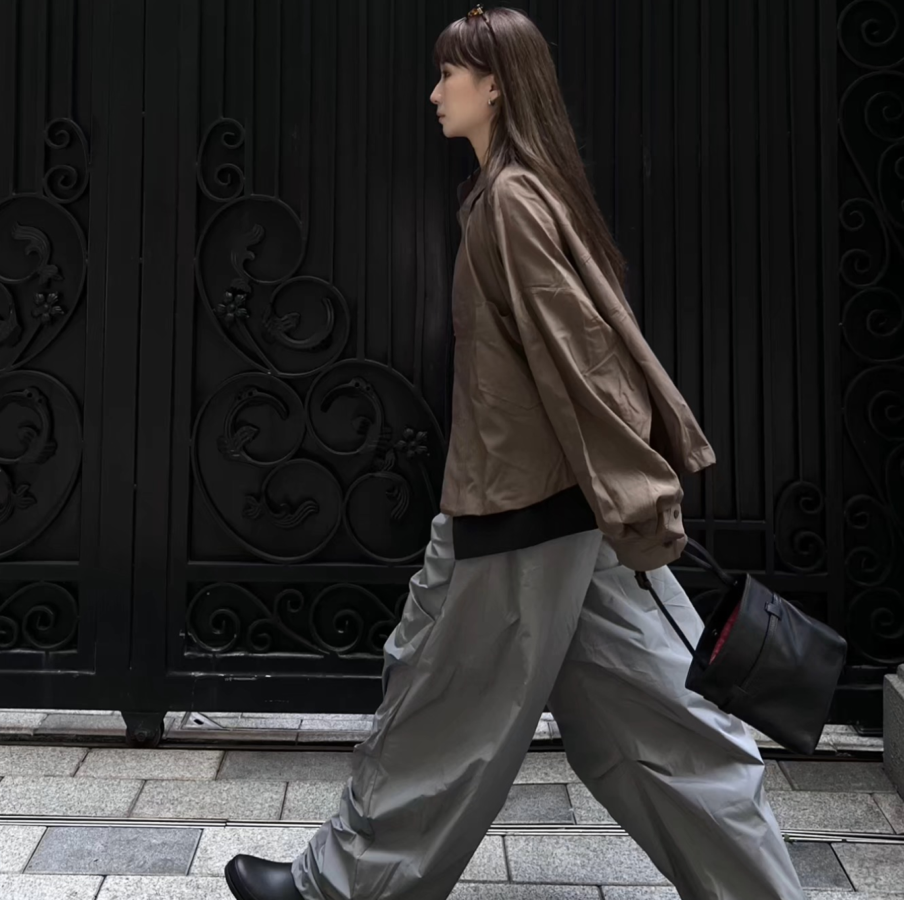 The All-Day Black Crossbody | My Go-To City Companion