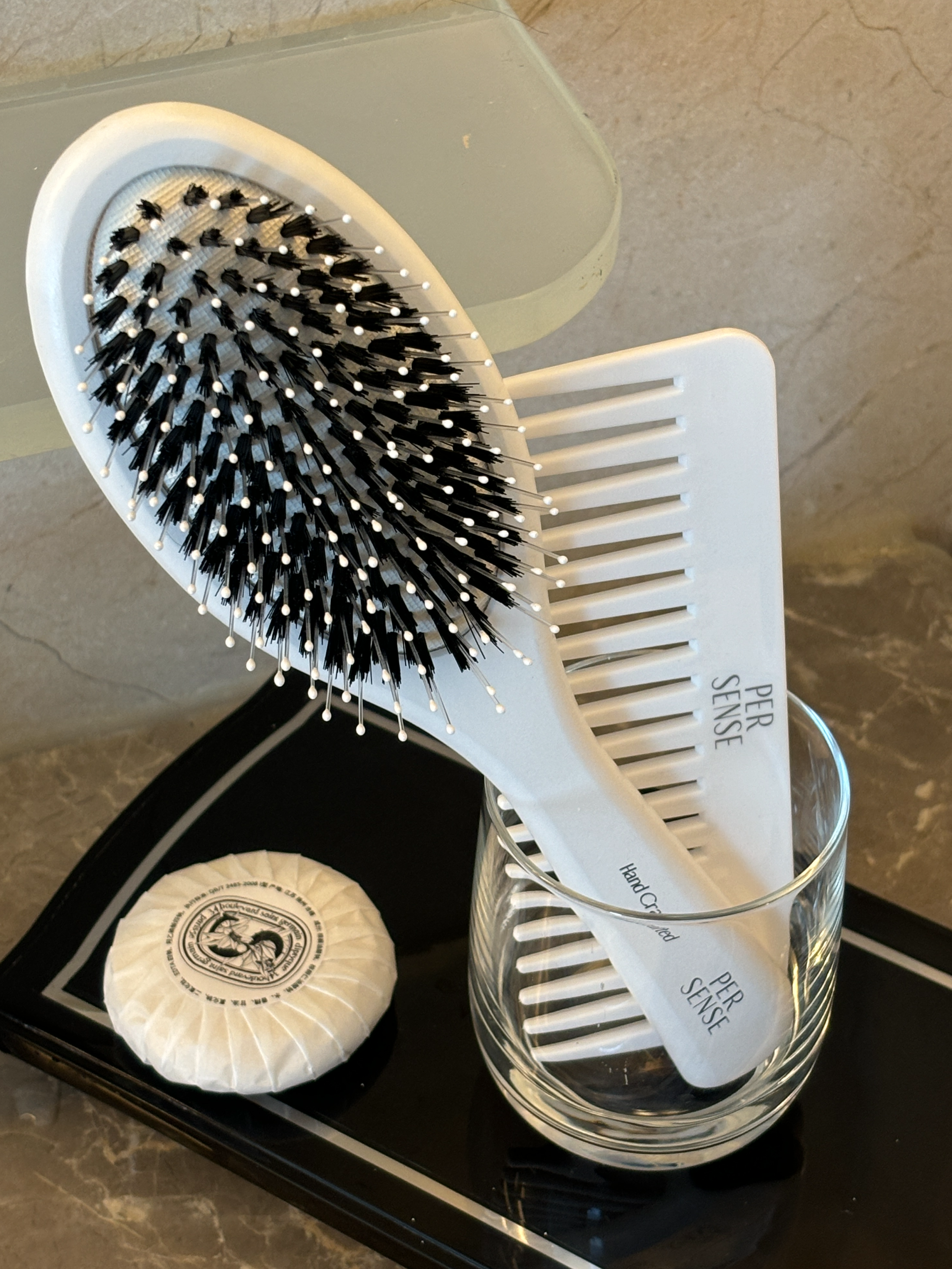 Beechwood Air-Cushion Massage Brush Set