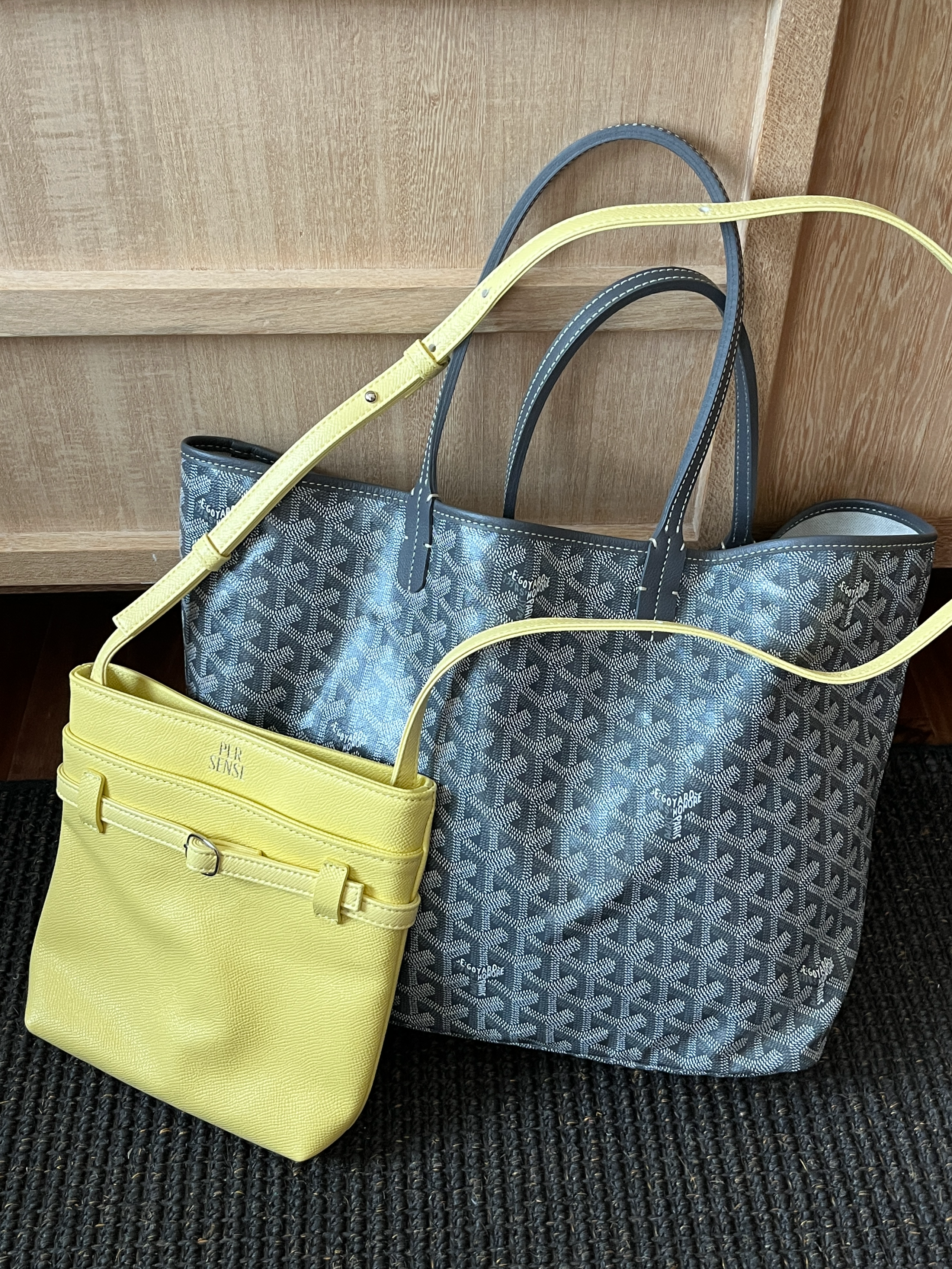 The Slim Buckle Pochette - Cream Yellow