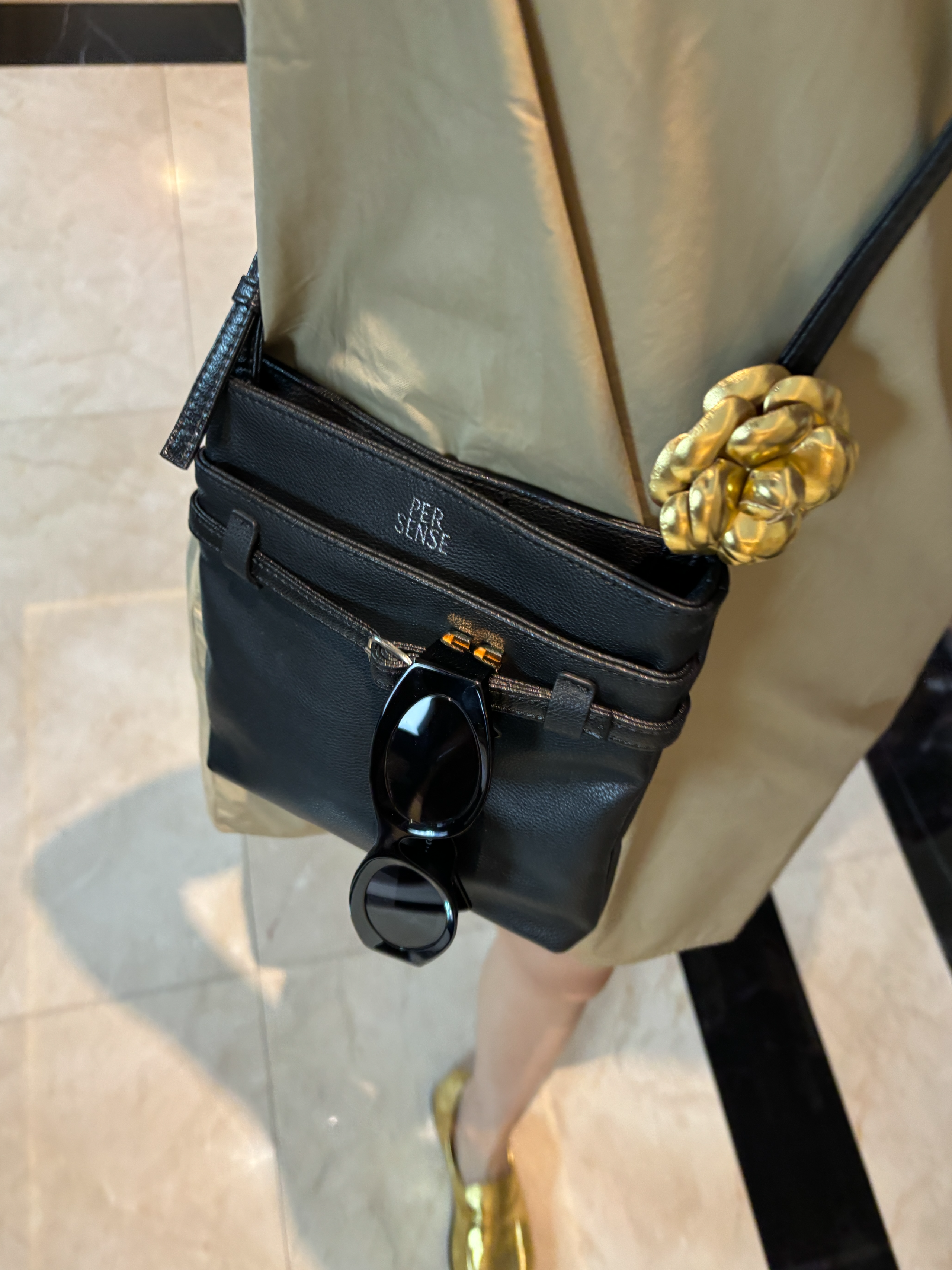 The Slim Buckle Pochette - Classic Black