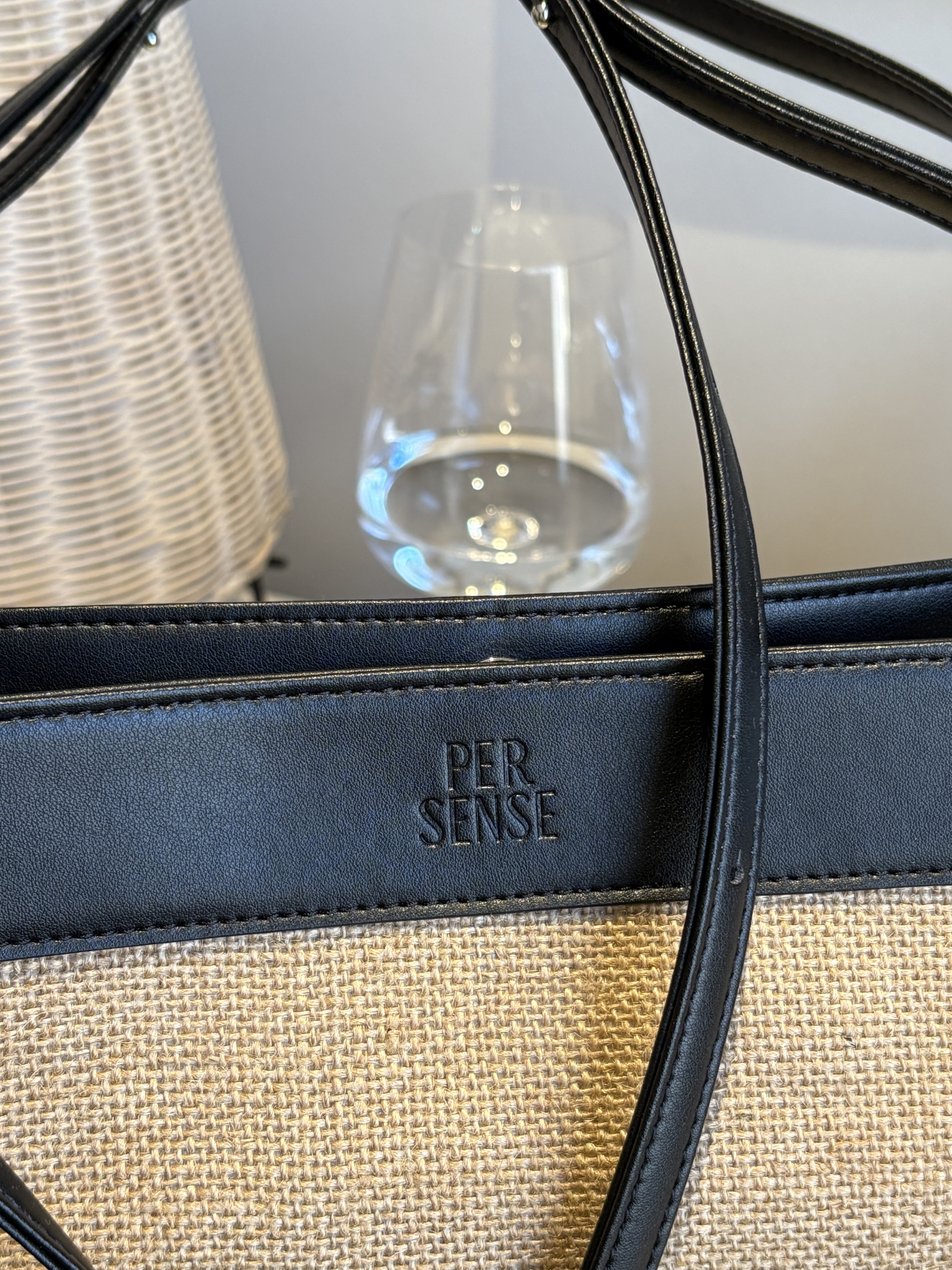 The Urban Jute Tote XL - Classic Black (Matte Edition)